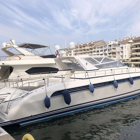 Home Sweet Boat - Chambres D'Hotes Ampuriabrava Exterior foto