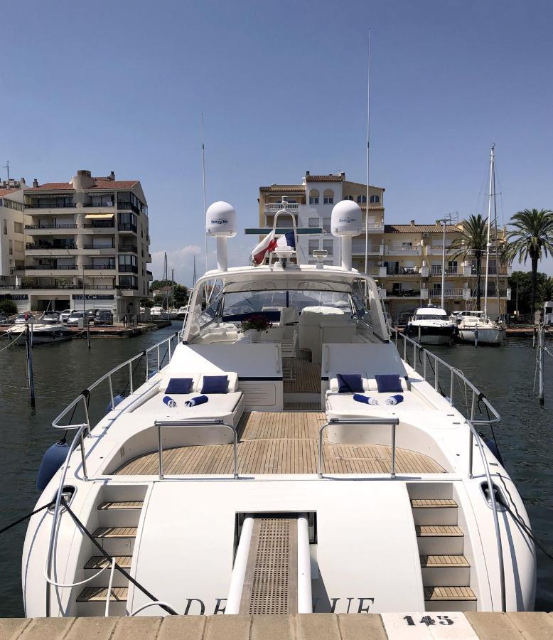 Home Sweet Boat - Chambres D'Hotes Ampuriabrava Exterior foto